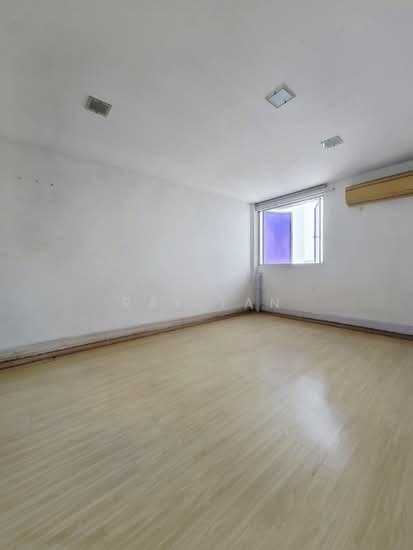 126 LORONG 1 TOA PAYOH photo 3