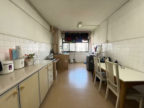 204 MARSILING DRIVE photo 4