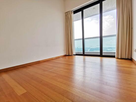 Marina Bay Residences photo 3