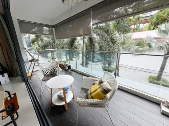 HEDGES PARK CONDOMINIUM photo 3