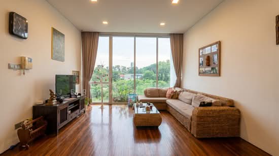 HOLLAND MEWS image 1 of 8