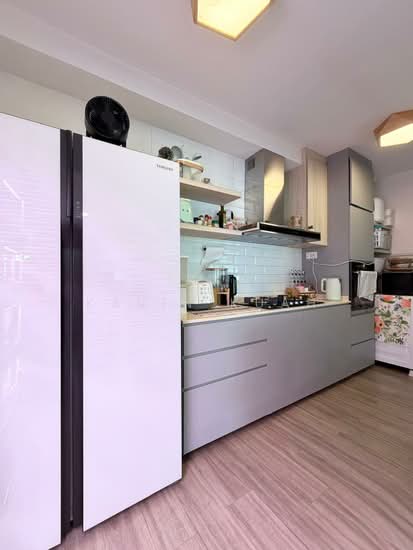 648 PUNGGOL CENTRAL photo 4