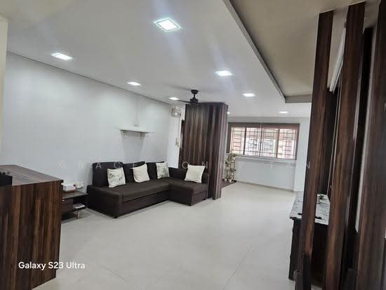 551 JURONG WEST STREET 42
