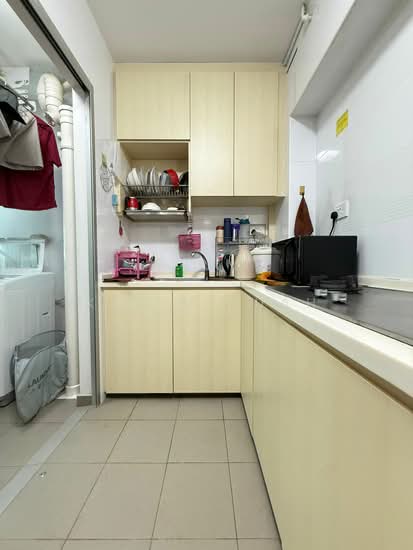 128B CANBERRA STREET photo 3