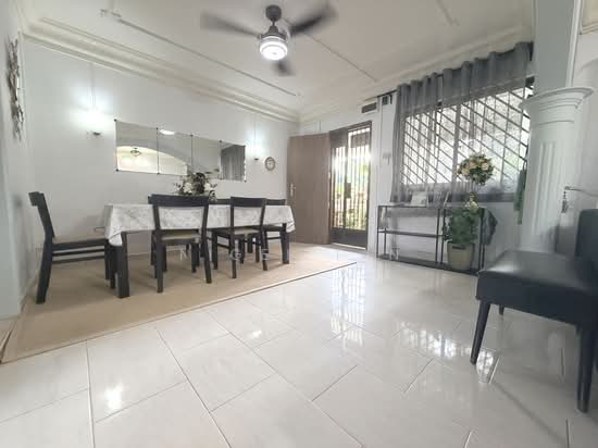 350 YISHUN AVENUE 11 photo 5