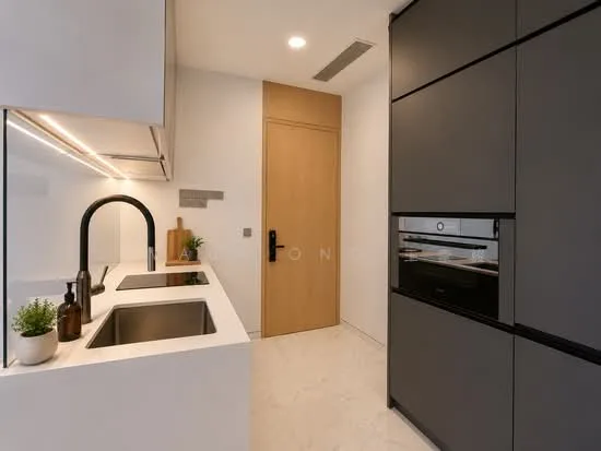 Freehold Fire Sale @ Prime District 9. Selling way below valuation. Sincere seller image 1 of 10
