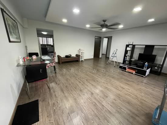 403 YISHUN AVENUE 6 image 1 of 5