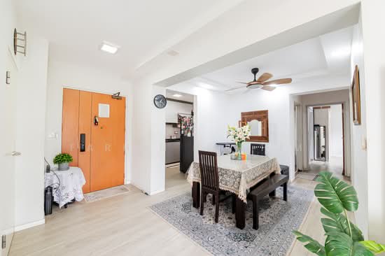 363B SEMBAWANG CRESCENT photo 2