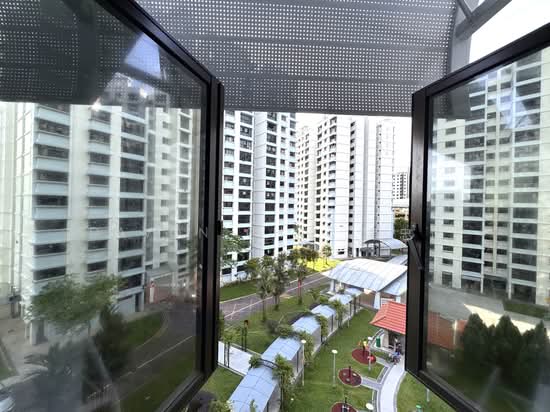 654C JURONG WEST STREET 61 photo 3