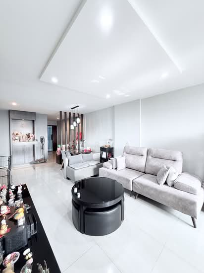 272B JURONG WEST STREET 24 image 1 of 9