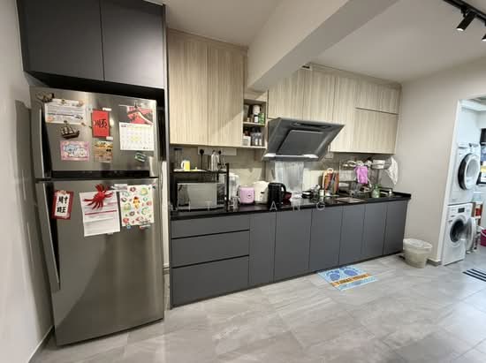 125 BUKIT BATOK CENTRAL photo 2