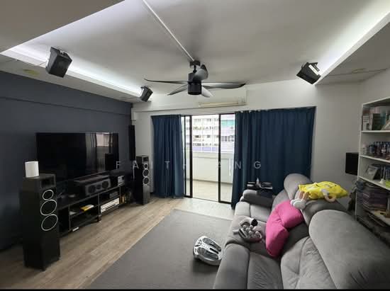 125 BUKIT BATOK CENTRAL photo 4