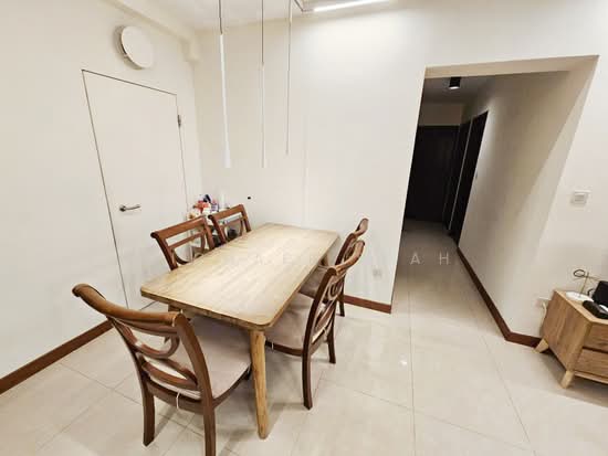 466B SEMBAWANG DRIVE photo 3