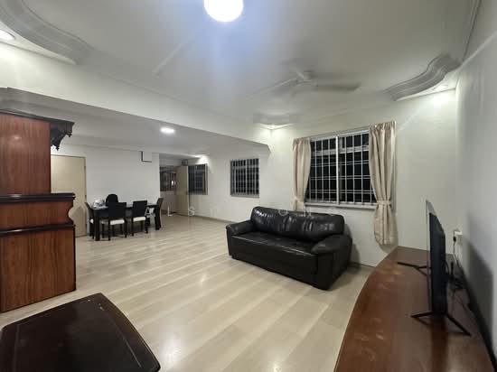 131 RIVERVALE STREET photo 2