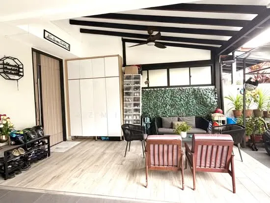 Loyang Villas image 1 of 10