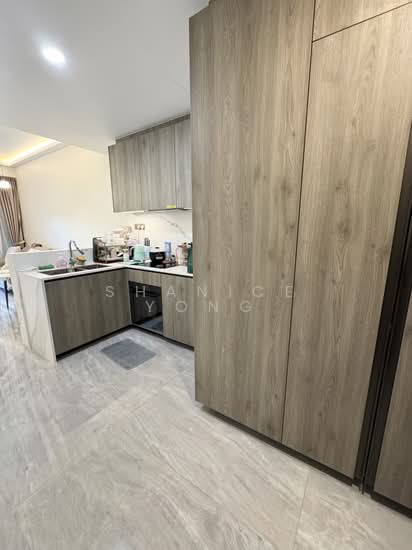 LEEDON GREEN photo 4