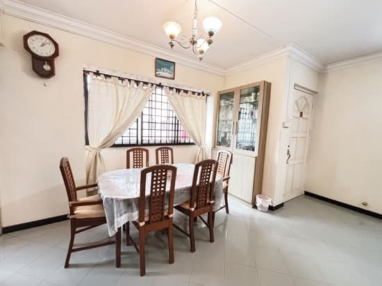 442 SIN MING AVENUE photo 2