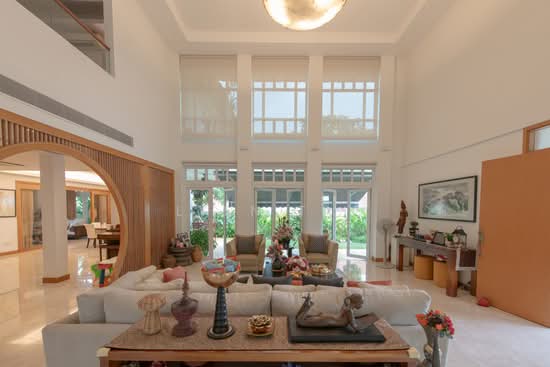 Frankel Estate photo 2