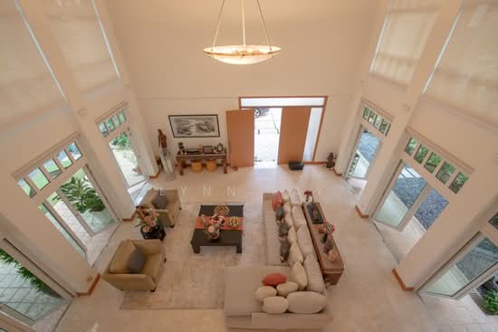 Frankel Estate photo 3