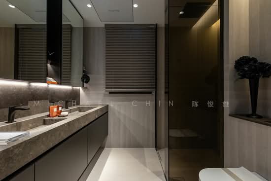 THOMSON VIEW CONDOMINIUM photo 5