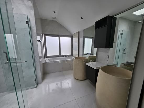WHITE HOUSE RESIDENCES photo 3
