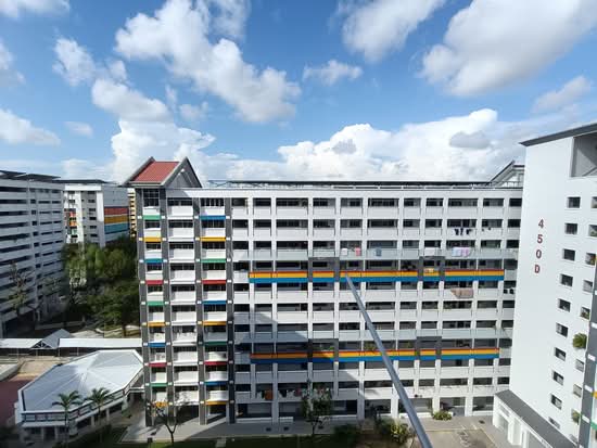 450E TAMPINES STREET 42