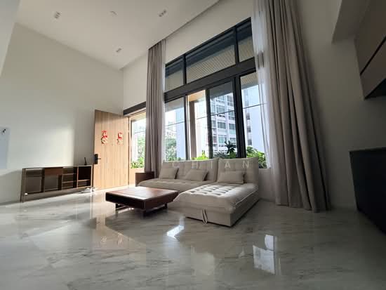 SLOANE RESIDENCES photo 4