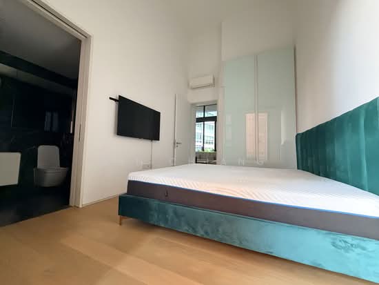 SLOANE RESIDENCES photo 5