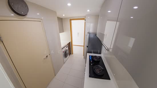 DAKOTA RESIDENCES photo 5