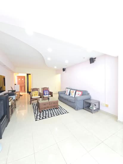 325 JURONG EAST STREET 31 photo 2