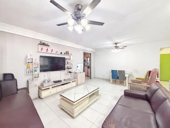 670 Choa Chu Kang Crescent image 1 of 10