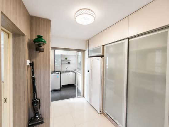 37 MARSILING DRIVE photo 2