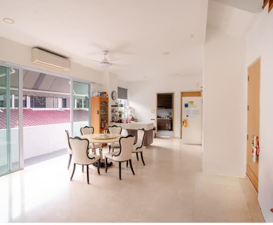 Just Listed! Modern 3-Sty Semi-D with Pool & Private Lift | Walk to Kovan MRT photo 3