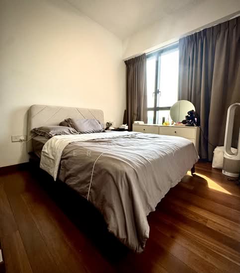 FOURTH AVENUE RESIDENCES photo 2