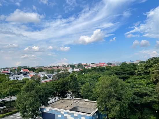 FOURTH AVENUE RESIDENCES photo 5