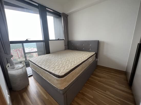 COMMONWEALTH TOWERS photo 5