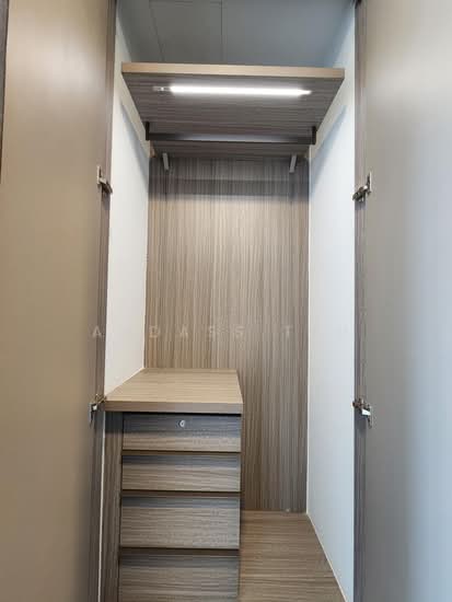 ONE PEARL BANK photo 6