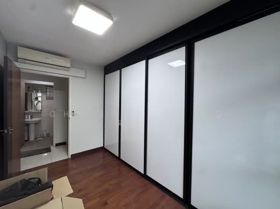 476C UPPER SERANGOON VIEW photo 5
