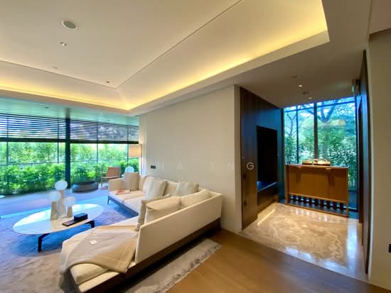 15 HOLLAND HILL photo 4