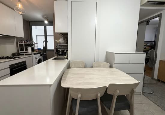 STRATUM photo 5