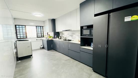 352 HOUGANG AVENUE 7 photo 2