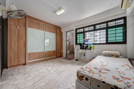 173 WOODLANDS STREET 13 photo 4
