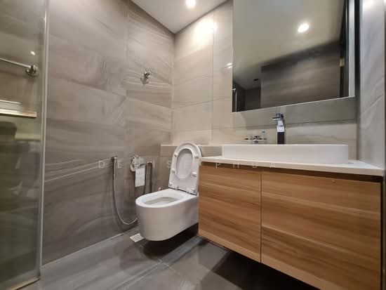 THE POIZ RESIDENCES photo 4