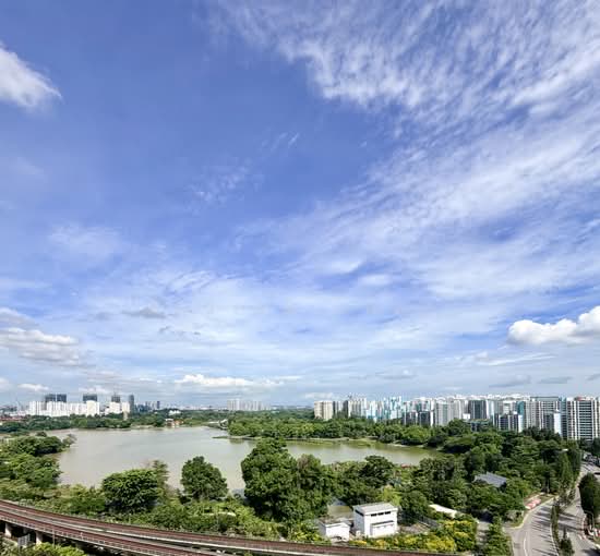 THE LAKESHORE photo 5