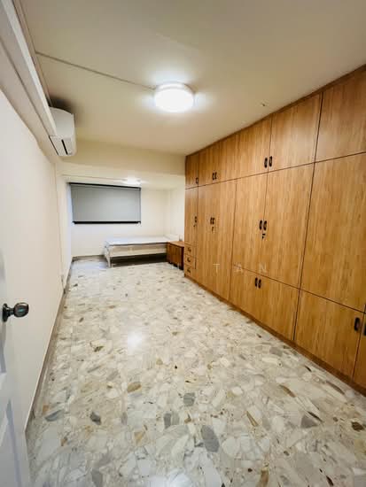 526 BEDOK NORTH STREET 3 photo 5