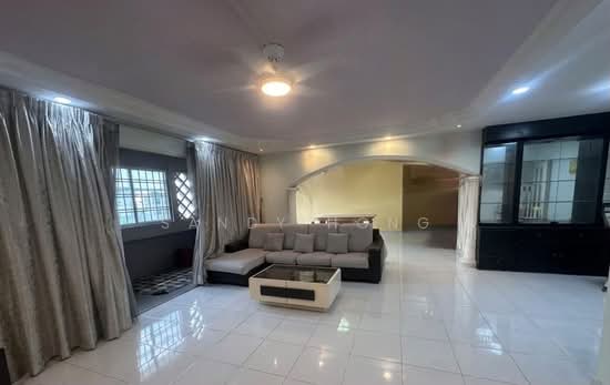 827 JURONG WEST STREET 81 photo 2