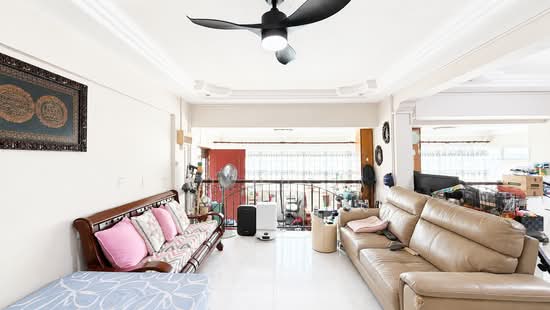 403 PANDAN GARDENS image 1 of 6