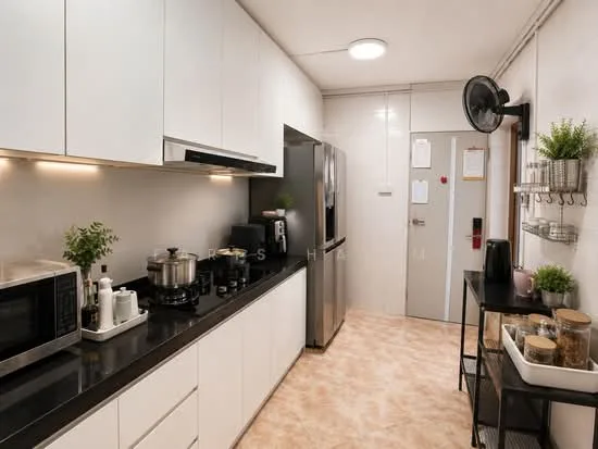 312 Sembawang Drive image 1 of 4