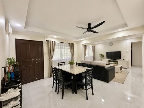 317 SEMBAWANG VISTA photo 2