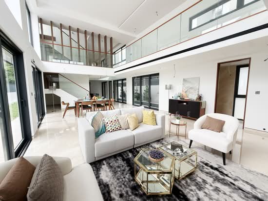 BRAND NEW DETACHED • PRIME BUNGALOW-ONLY ZONE image 1 of 7
